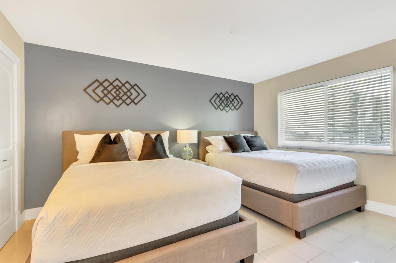 Bright Pompano Beach With Pool Access Εξωτερικό φωτογραφία